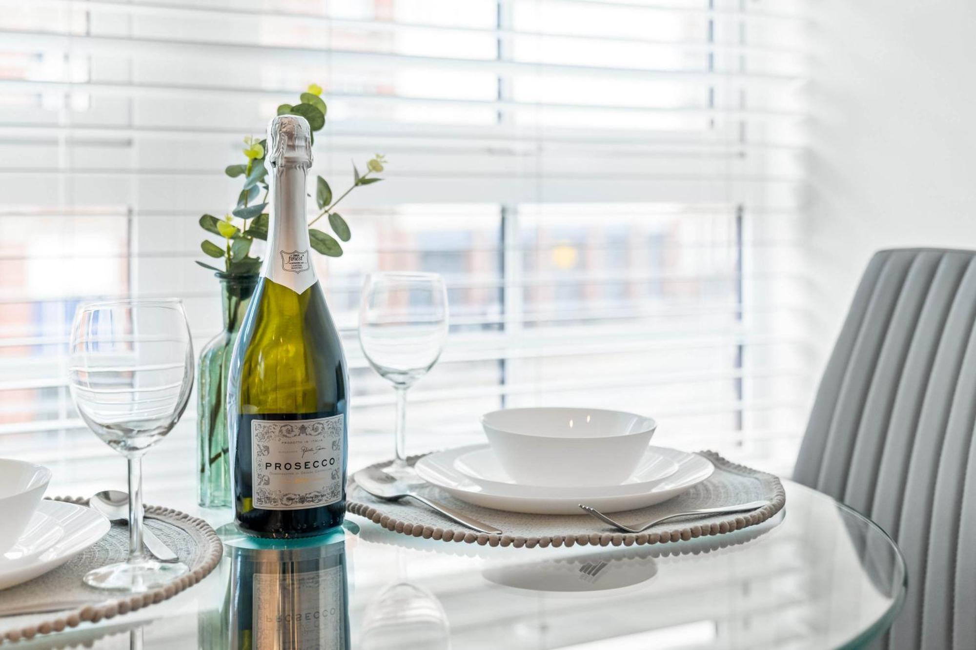 ברמינגהאם Luxury One Bed Apartment - Jewellery Quarter - Top Rated - 2Cs מראה חיצוני תמונה